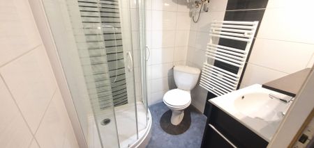 Location Appartement 2 pièces 33m² - Photo 4