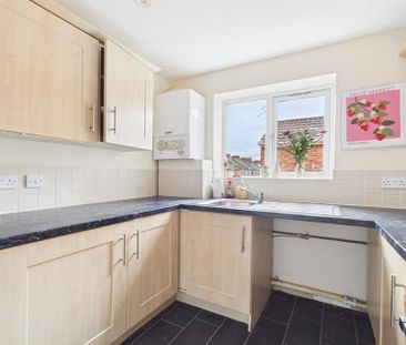 2 bedroom flat to rent - Photo 6