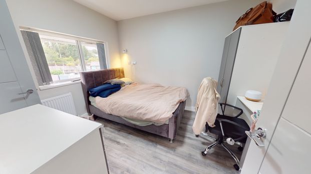 1 Birkdale Grove Selly Oak - Photo 1