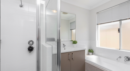 33 Allamanda Gate, Helena Valley WA 6056 - House For Rent - $800 | Domain - Photo 2