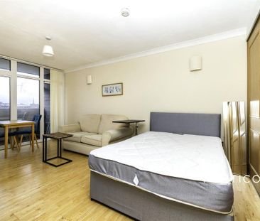 Studio to rent - Photo 4