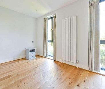 Canalside Mews, Woking, GU21 - Photo 4