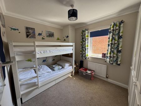 Heatherlea Lodge Bickerley Ringwood BH24 1DF - Photo 2