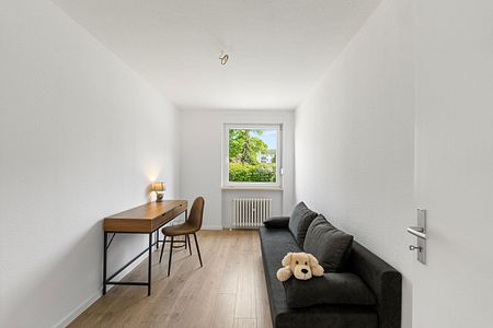 *Erstbezug nach Kernsanierung* Über den Dächern Oerlinghausens - wunderschöne 3-Zimmerwohnung - Foto 2