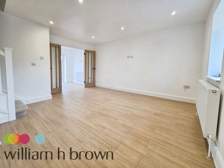 Stock Road, Chelmsford, Galleywood - Photo 2