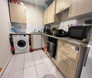 2 bedroom apartment to rent - Photo 6