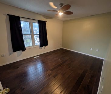 For Lease - 119 D'ambrosio Drive Unit# 22, Barrie, Ontario - Photo 6