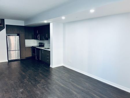 For Lease - 2205 Lillykin Street Unit# 5, Oakville, Ontario - Photo 4