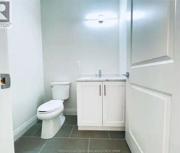 233 Watson AVENUE Unit# 203 | 233 Watson AVENUE Unit# 203, Windsor - Photo 1