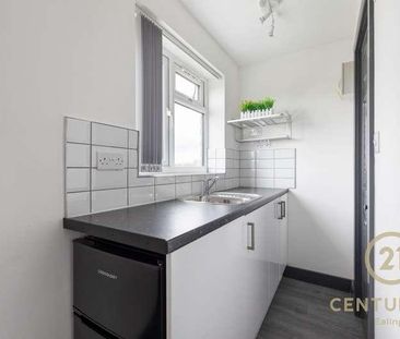 Dorset Avenue, Hayes, UB4 - Photo 5