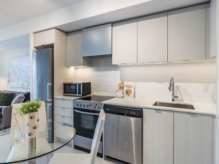 For Lease - 30 Gibbs Road Unit# 2610, Toronto, Ontario - Photo 3