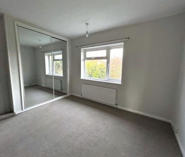 3 Bedroom Semi Detached To Let - Photo 4