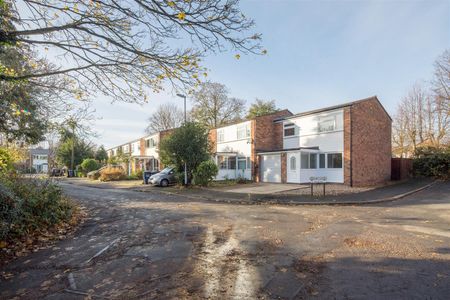 Kirkby Close, Cambridge - Photo 4