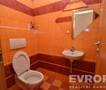 Příjemný byt 2+kk 73 m - Fotografie 6