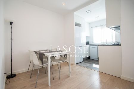 50m² Flat to rent in Sant Gervasi - La Bonanova, Barcelona - Photo 2