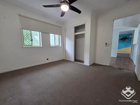 $1450/week - 5 Bedroom House - Photo 3