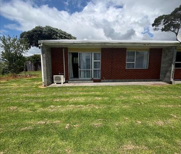 Charming Two-Bedroom Brick Unit in Prime ... - Photo 4