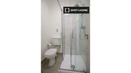 Studio for rent in Southside, Dublin - Photo 5