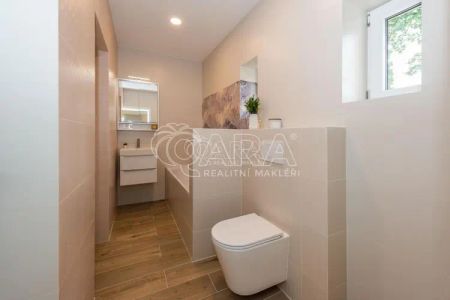 Pronájem bytu 1+1 Trutnov - Horní Staré Město - Photo 4