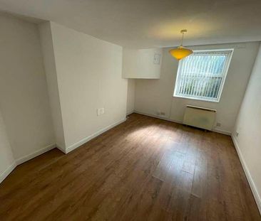 Rock Lane West, Rock Ferry, CH42 - Photo 1