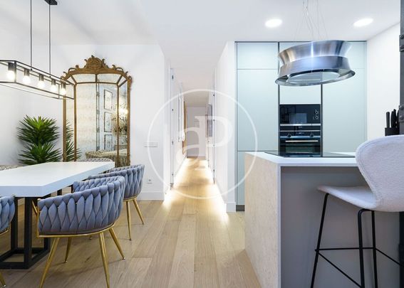 Luxury Flat for rent in Madrid, Spain - Photo 1