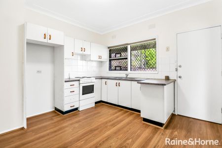 55 Wattle Avenue, North St Marys, NSW 2760 - Photo 2