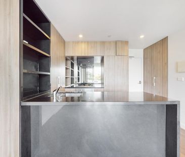 Modern Apartment Living in a Prime Doncaster Location - Photo 5