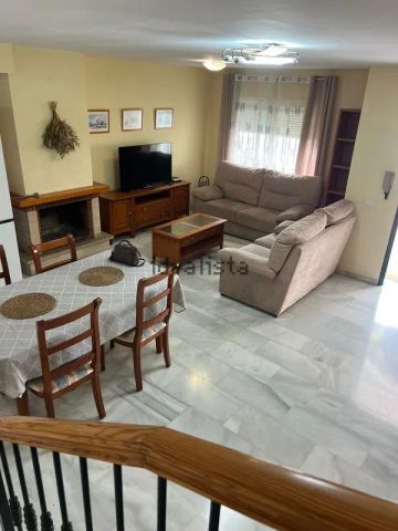 Alquiler de chalet adosado en Calle Topacio, 7 - Photo 5