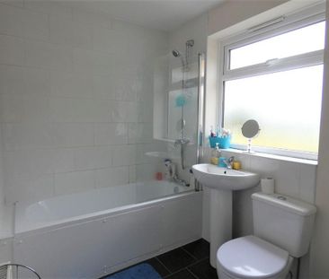 2 bedroom terraced house to rent - Photo 6