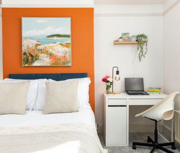 1 bedroom in a flat share to rent - Photo 4