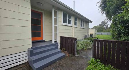 Warning you might fall in love with this house - Photo 4