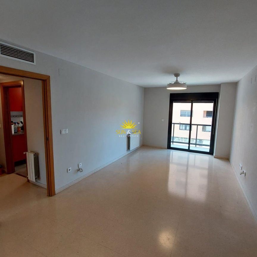 FOUR-BEDROOM APARTMENT – ALICANTE - Photo 1