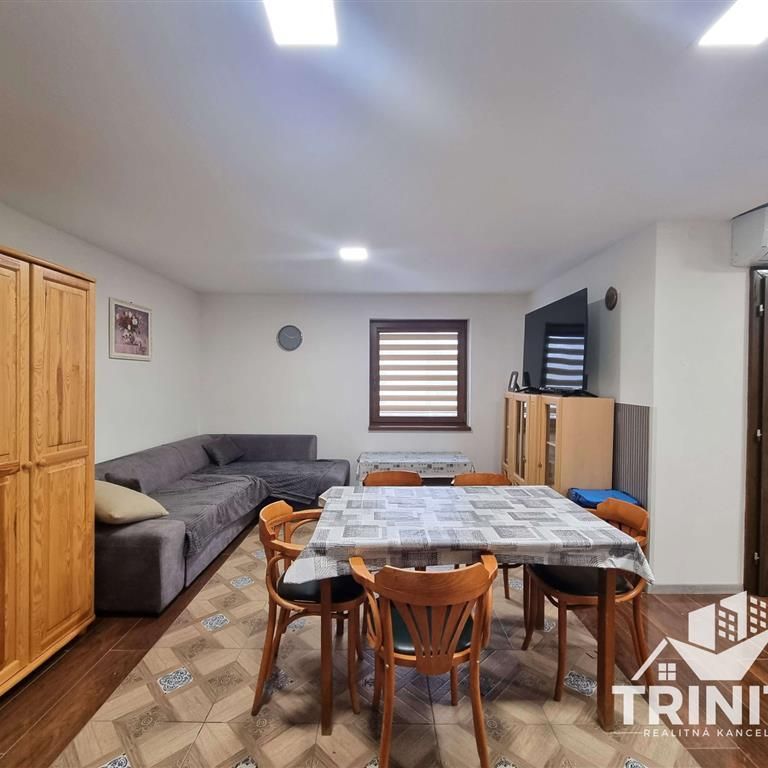 Prenájom, 3-izb. byt, 90 m - Photo 1