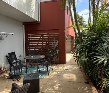 Varsity Lakes - Photo 4