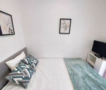 Calle de Juan Bautista de Toledo, Madrid, Community of Madrid 28002 - Photo 2