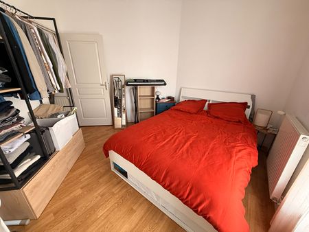 Location Appartement 2 pièces 47m² - Photo 3