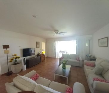 Location Appartement 3 pièces Meublé 74m² LE GOSIER 97190 - Photo 4