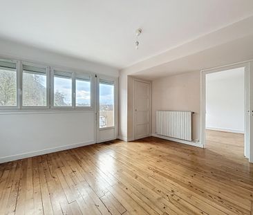 Location Appartement 3 pièces 59m² ST LO 50000 - Photo 1