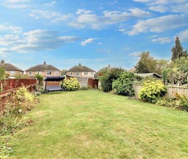 Three Bedroom House To Let On Beechcroft Road - Photo 2