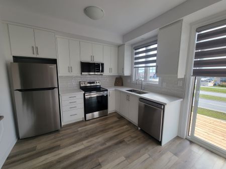 For Lease - 120 Court Drive Unit# 12, Brant, Ontario - Photo 4