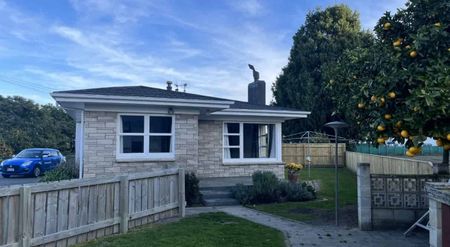 Three bedrooms in Bay View! - Photo 4