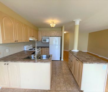 For Lease - 251 Meadowbreeze Drive, Kanata, Ontario - Photo 6