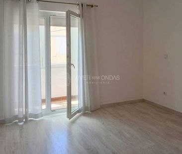 Charneca de Caparica e Sobreda, Setúbal Municipality - Photo 1