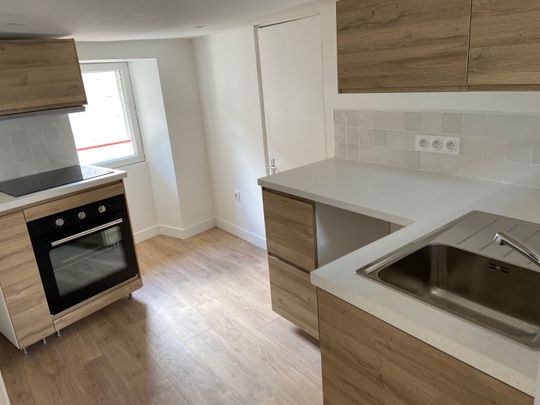Location Appartement 2 pièces 37m² ANGOULEME 16000 - Photo 1