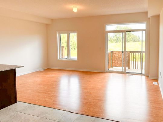 For Lease - 2611 Secreto Drive, Oshawa, Ontario - Photo 1