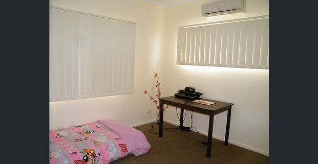 2 bedroom unit - Photo 1