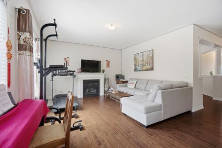 For Lease - 9 Upperview Place, Whitby, Ontario - Photo 4