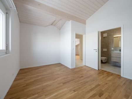 4.5 room apartment for rent in Rueyres-St-Laurent! - Photo 2