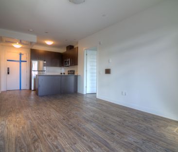 For Lease - 95 Dundas Street Unit# 121, Oakville, Ontario - Photo 4