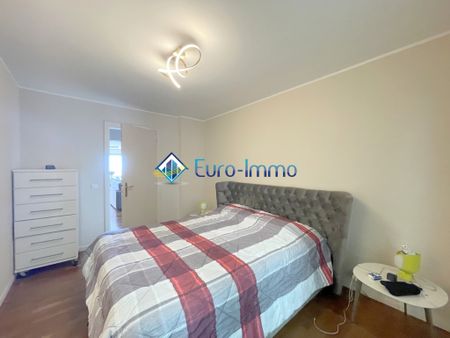 Location Appartement 4 pièces 100m² BEAUSOLEIL 06240 - Photo 5